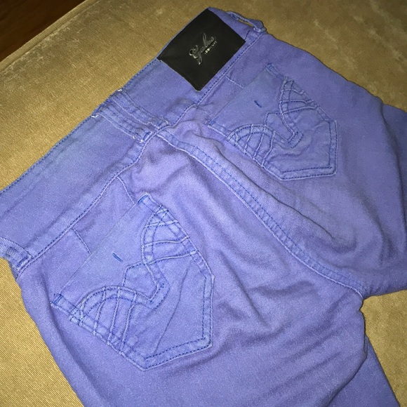 Butt Lifting Blue Purplish Jeans - Picture 3 of 5